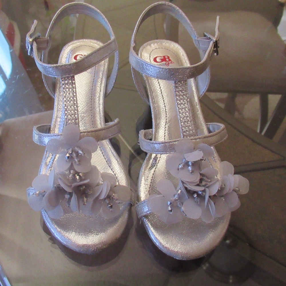 Girls Gianni Bini Dressy Sandal shoe